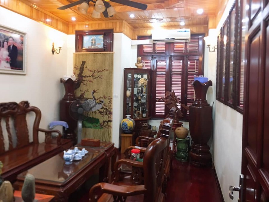 Mặt phố hiếm kinh doanh sầm uất Vương Thừa Vũ dt 76m 4T hơn giá 14tỷ