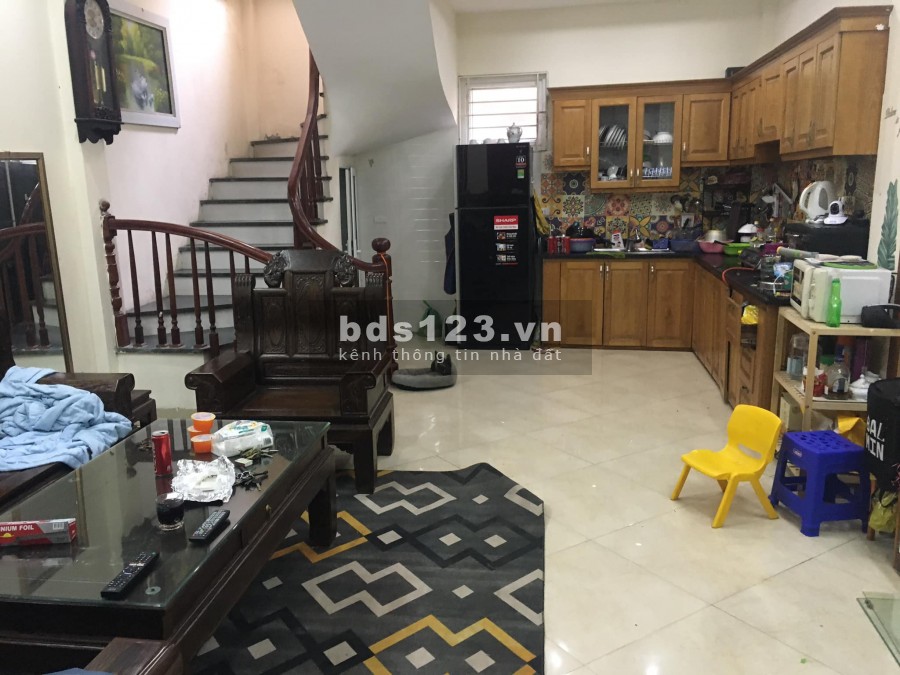 Bán Nhà Siêu Hiếm Kim Ngưu Diện Tích Rộng 69m2*4T Giá 4.5 tỷ