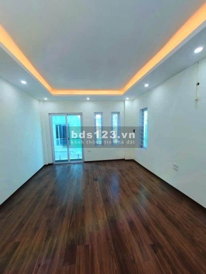 Nguyễn An Ninh giá 6.5 tỷ, nhà đẹp, thông thoáng, 5m ra đường chính