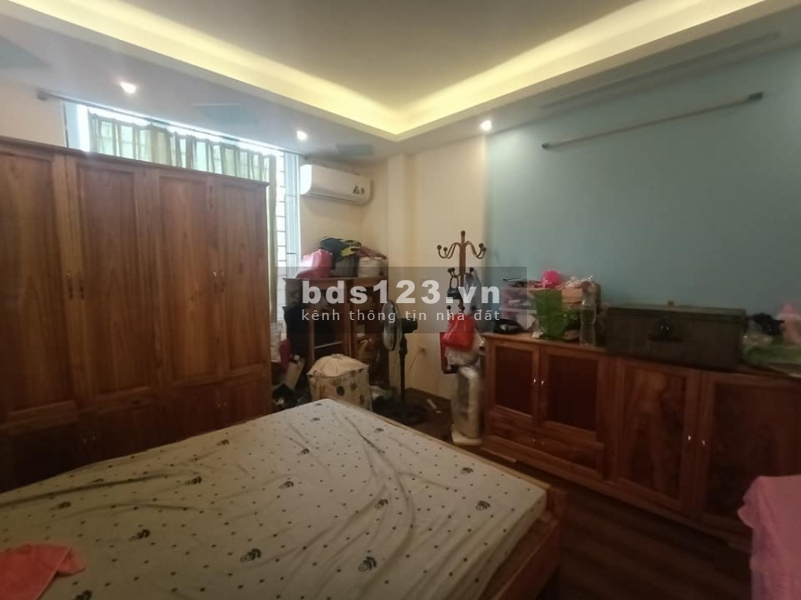 Siêu phẩm Lĩnh Nam ô tô đỗ cổng dt 38m2, nhỉnh 2 tỷ bán luôn