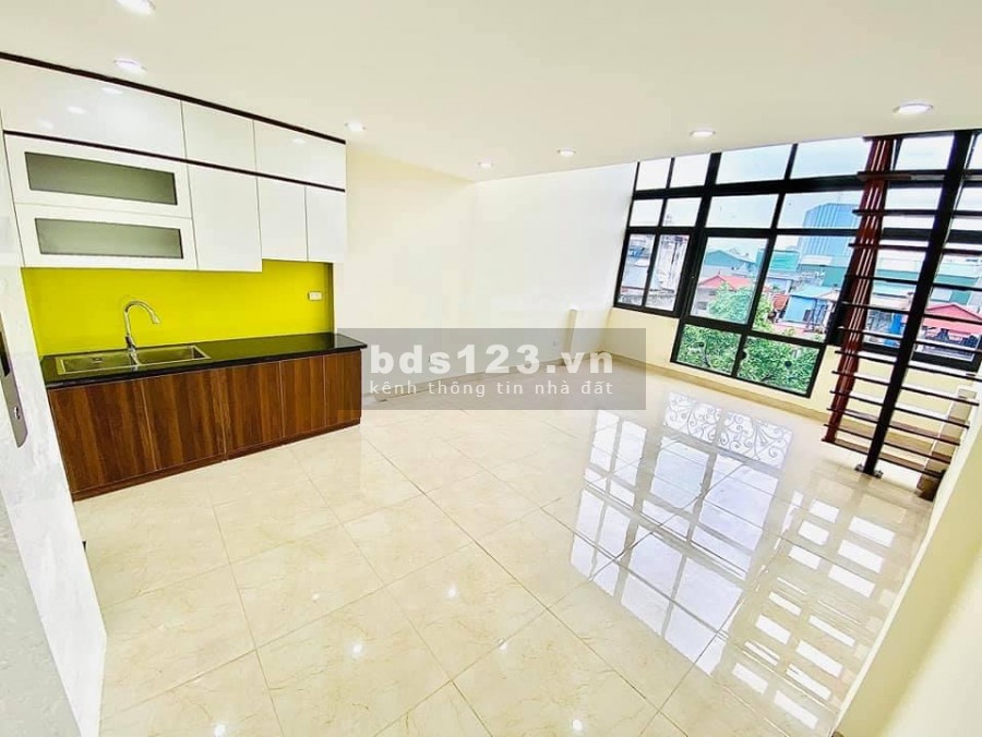 Chủ nhà cần bán nhanh nhà trương định có thang máy diện…