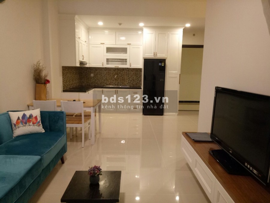 Nhà đẹp cần cho thuê gấp: CH Sunrise Riverside 70m2 2PN Full NT giá 12 tr/tháng. LH: 0946894828