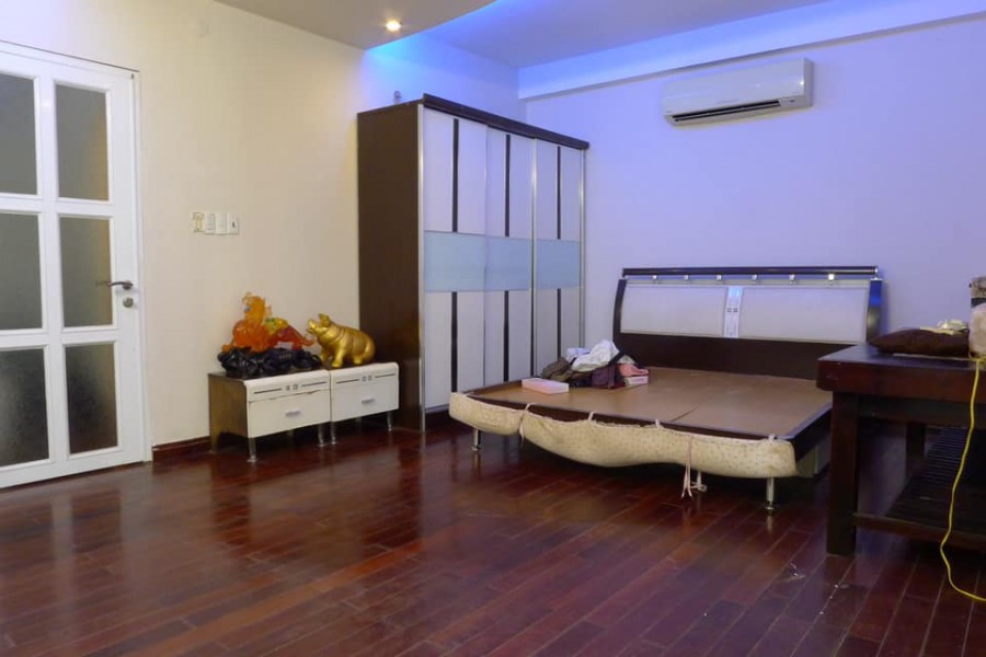 Nhận gửi bán nhà - Vay xã hội đen Bán gấp Nhà đẹp long lanh Nguyễn Tri Phương, Quận 10, 40m2, 3 Tầng, 5 Tỷ 2