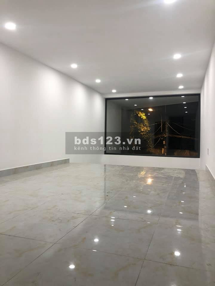 Cách HXH 10m, Hẻm 3,5m, sạch, Trần Quý Cáp, 51m, chỉ 4 tỷ 500
