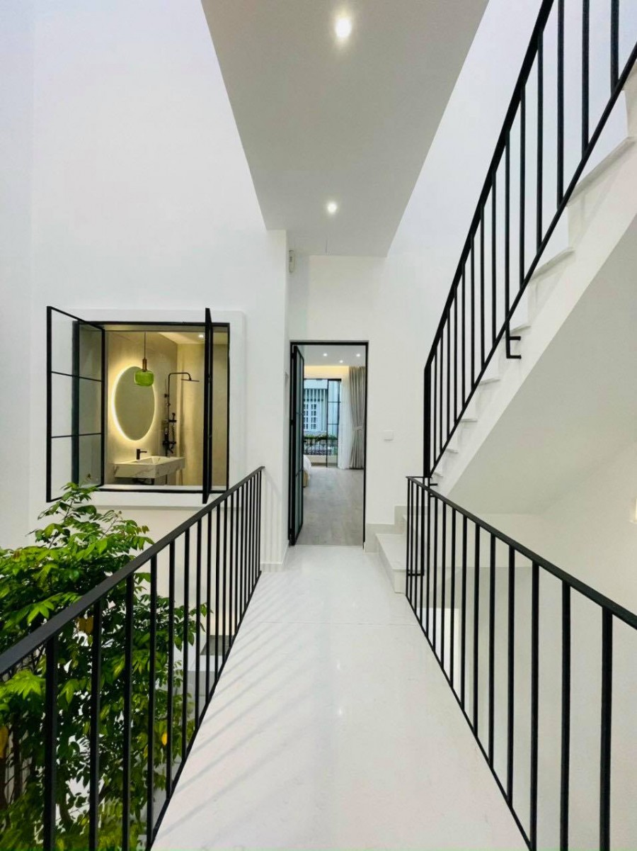 Bán nhà mới cực đẹp đường Nguyễn Oanh,P.17 Gò Vấp. 4.5 x 15m giá chỉ 6,5 tỷ TL.