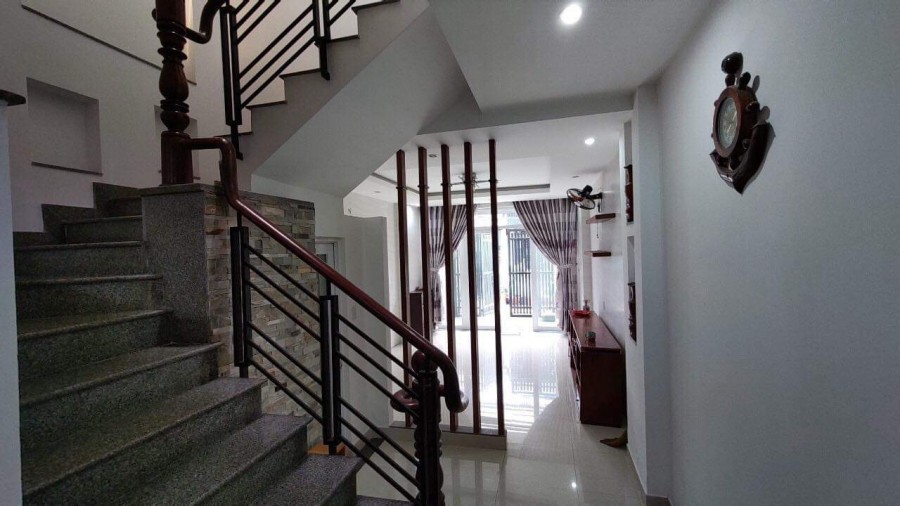 Cần bán nhà Đường số 19, P 8, Gò Vấp, diện tích 60m2, chỉ 5.5ty
