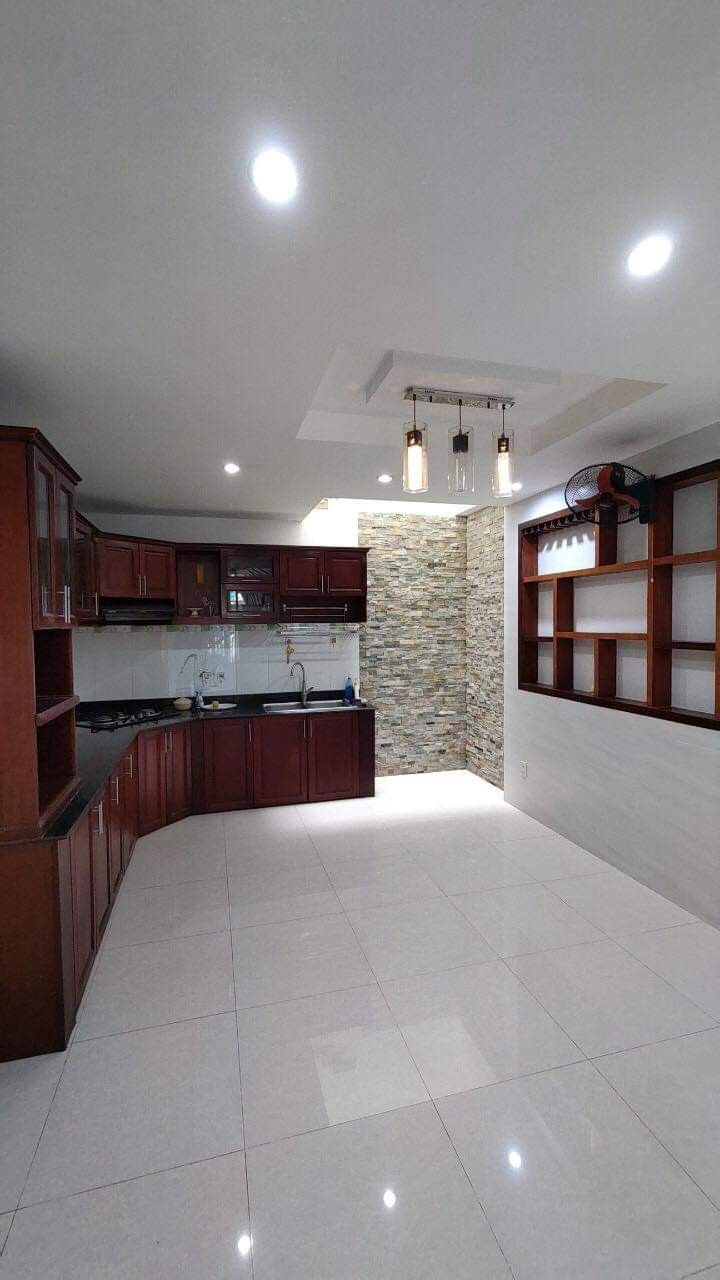 Cần bán nhà Đường số 19, P 8, Gò Vấp, diện tích 60m2, chỉ 5.5ty