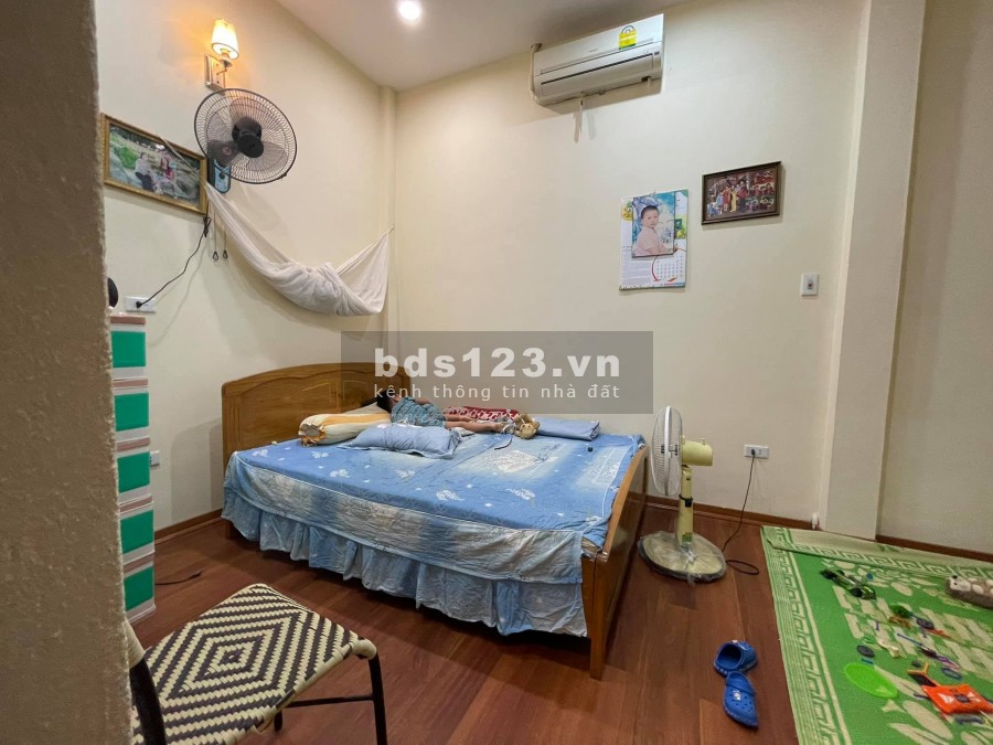 Bán nhà Trung Kính, phân lô, ô tô tránh, vỉa hè, 58m2, mặt tiền 5.8m, 11.5 tỷ