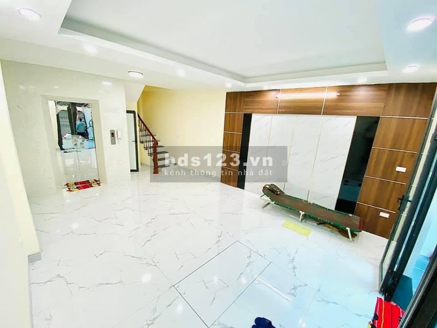 Chủ nhà cần bán nhanh nhà trương định có thang máy diện…