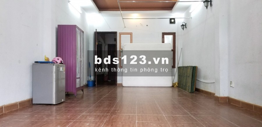 Phòng trọ Tân Bình rộng 50m2, chỉ 4.5 triệu/tháng, ban công lớn