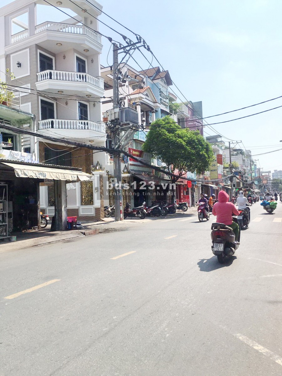 Bán nhà 2 lầu mặt tiền kinh doanh đường Hưng Phú Phường 9 Quận 8