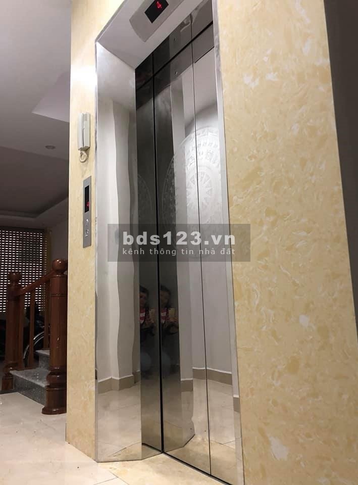 Bán nhà Tây Hồ thang máy, ô tô đỗ cửa, dt 58m x 6T, giá 7.9 tỷ