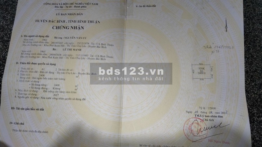 Đất mặt tiền vuông vức cách Quốc Lộ 1A chỉ 3 phút di chuyển, dt 2400m2, giá 350 triệu, bao phí, lh 0933151296