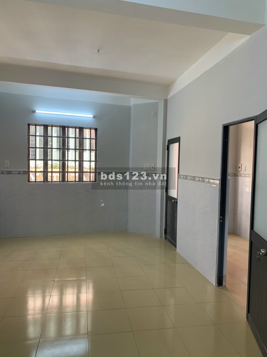 Nhà mặt tiền nội bộ Văn Cao, 4 tấm, chỉ 4.15 tỷ