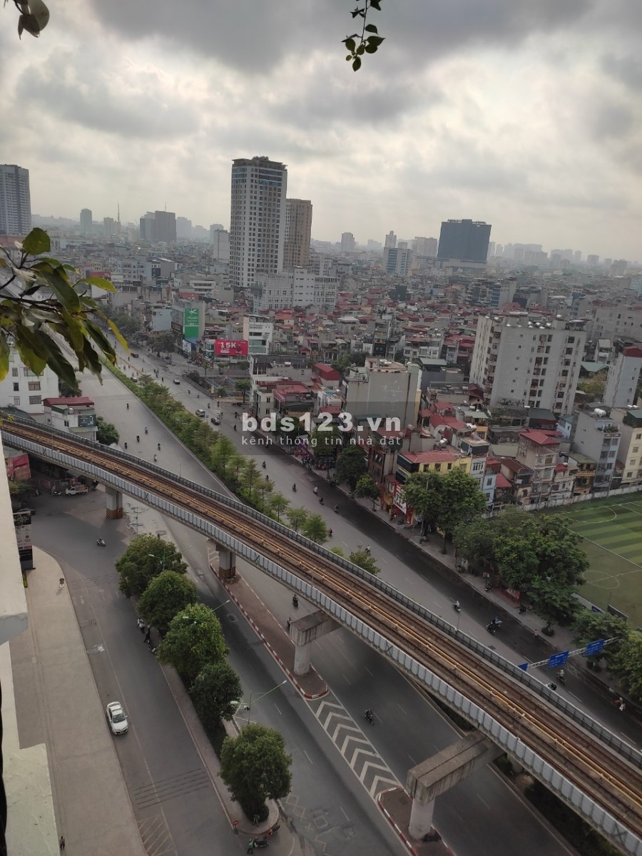 Bán gấp nhà phố Nguyễn Trãi, ngõ ô tô, lô góc, dt 85m2x3T, giá 9.5 tỷ