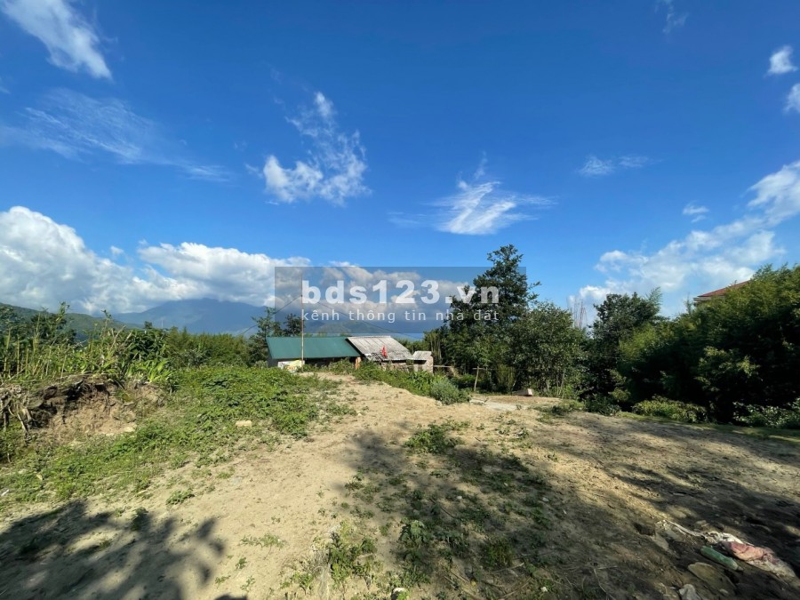 Lô đất Y Tý cực đẹp cho nhà đầu tư may mắn 0822356688