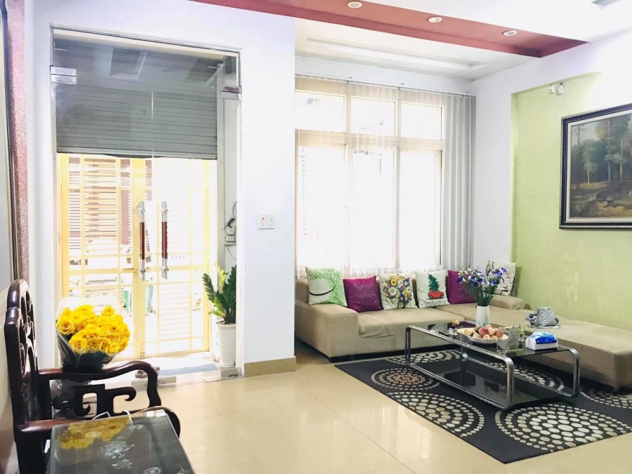 Bán Nhà Võ Chí Công 20M Ra Phố 150M Ra Hồ Tây Kinh Doanh 60M X 5T Mt 5.1M nhỉnh 7 tỷ