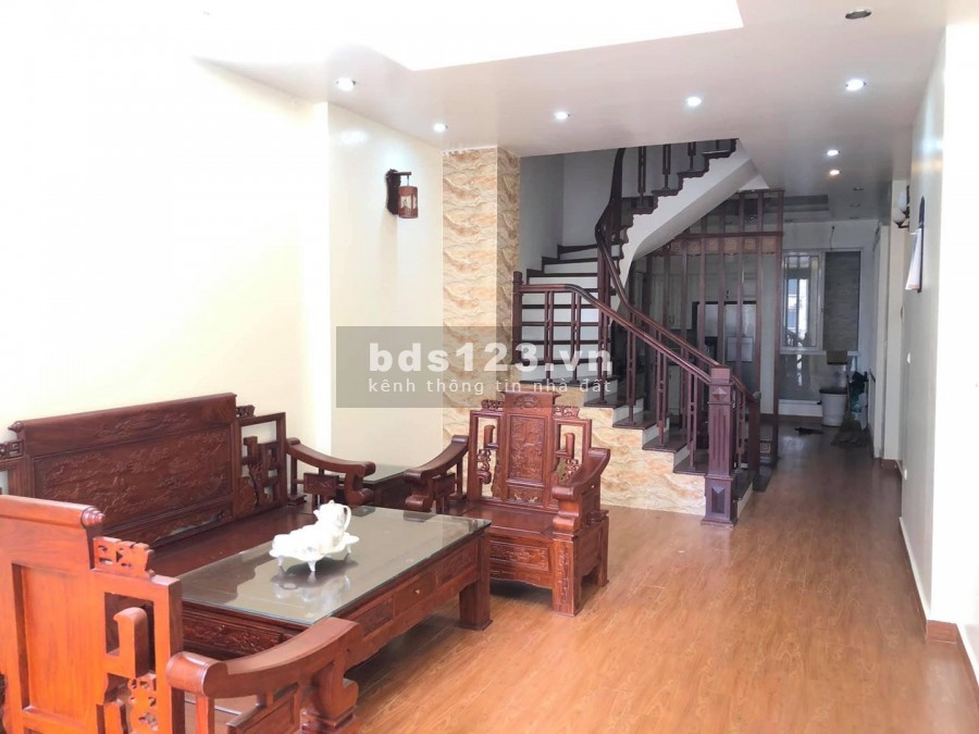 Ngõ 105 Doãn Kế Thiện tiện kinh doanh, ô tô tránh nhau DT 60m2, MT 4m, 6 tầng, giá 11,5 tỷ