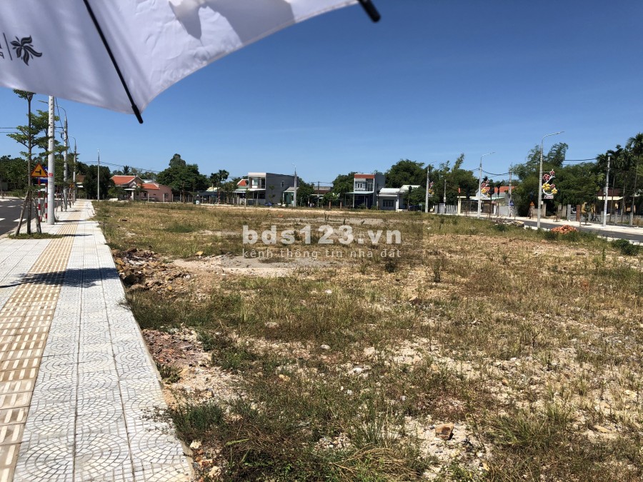 DT146m2 Đất thổ cư 100% đã có sổ đỏ cách Đà Nẵng 1,8km cách quốc lộ 1a 100m, giá gốc CDT