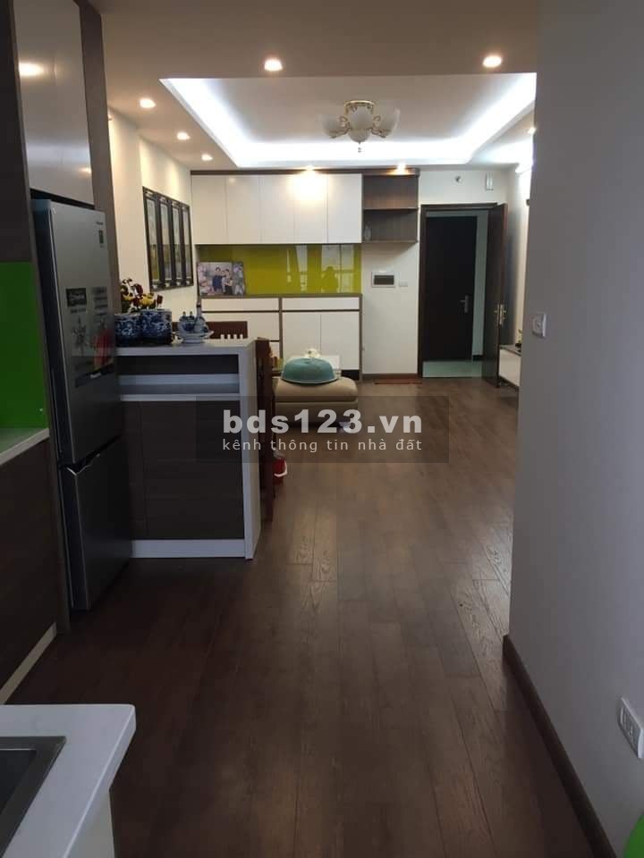 Bán gấp căn hộ CT2 Yên Nghĩa 70m2 2PN 2WC giá 1.xxx tỷ. LH: 0374.393.926