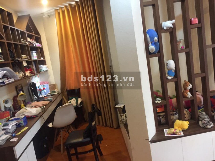 Bán Nhà Mặt Phố Kinh Doanh Phúc Lợi, Long Biên 4T, 75m2, giá 12 tỷ