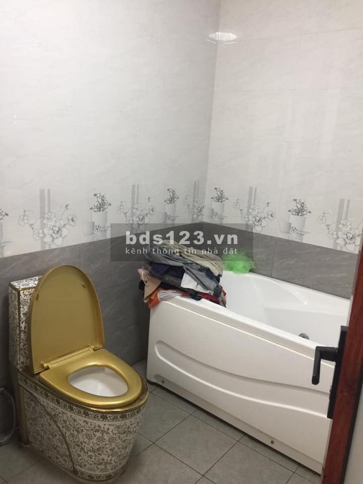 Bán Nhà Mặt Phố Kinh Doanh Phúc Lợi, Long Biên 4T, 75m2, giá 12 tỷ