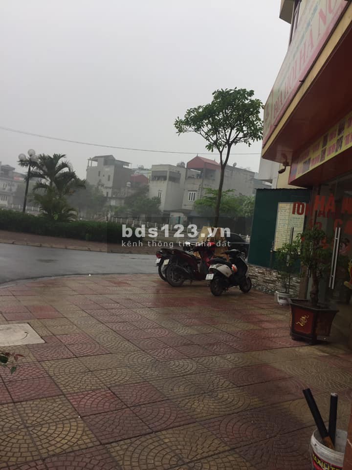 Bán Nhà Mặt Phố Kinh Doanh Phúc Lợi, Long Biên 4T, 75m2, giá 12 tỷ
