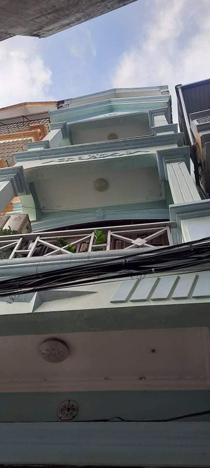 Nhà nhỉnh 3 tỷ nhận ngay sổ đổ Hà Nội 40m2, 4 tầng, mặt tiền 4m ở rộng thoáng