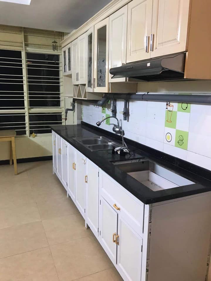 Bán nhà phố Tây Sơn Đống Đa, kinh doanh, ô tô tránh, dt 41m, 5 tầng đúc, mt 4.3m, giá 7.65 tỷ