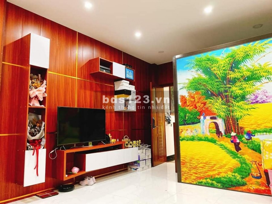 Bán nhà 4 Tầng đường 5m5 Chu Lai phường Hòa Hải quận Ngũ Hành Sơn 110m2