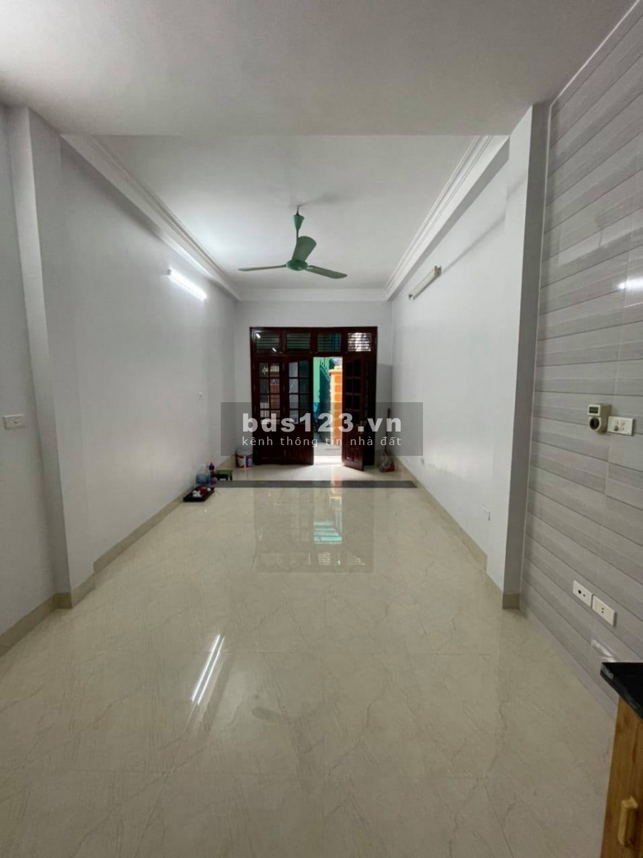 Bán nhà riêng Bùi Xương Trạch, ngõ thông, 4 tầng 33m2 nhỉnh 3 tỷ