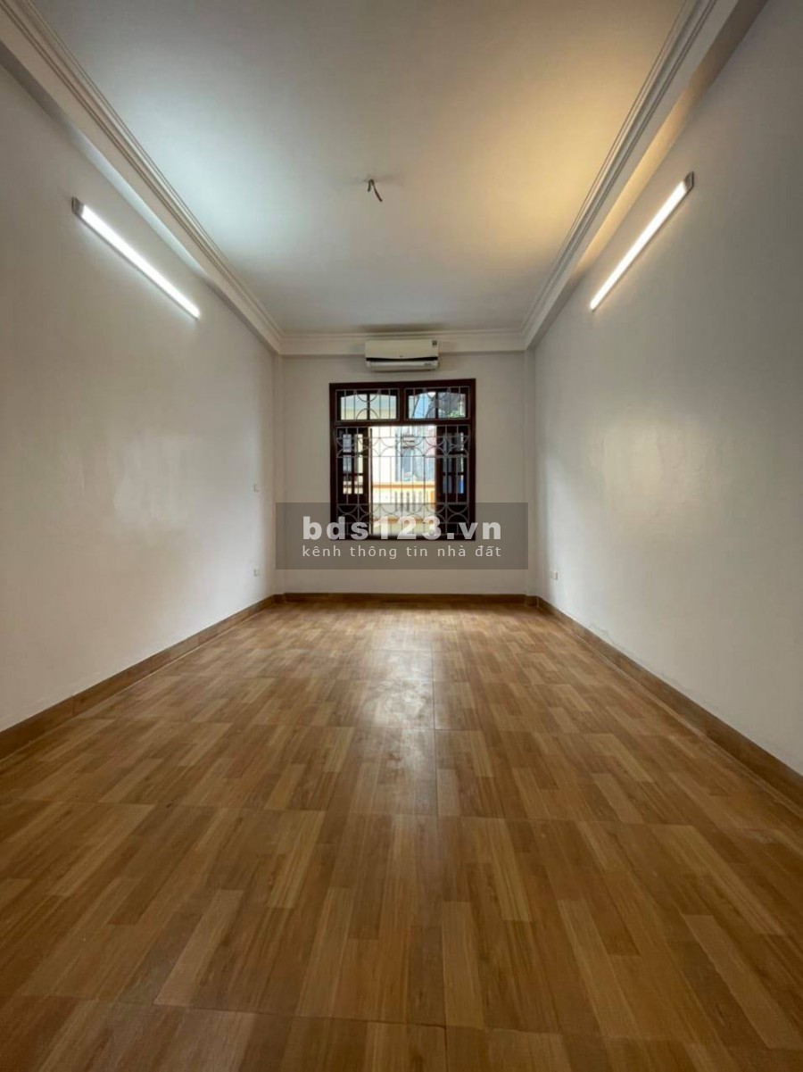 Bán nhà riêng Bùi Xương Trạch, ngõ thông, 4 tầng 33m2 nhỉnh 3 tỷ