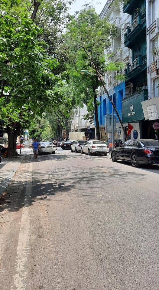Triệu Việt Vương 35m2, 7T, Mt4m giá 24.5 tỷ có thương lượng