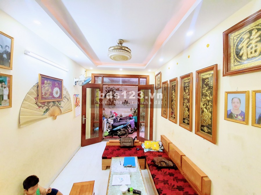 Bán nhà siêu rẻ Định Công, An sinh tuyệt vời, Chỉ 75tr/m, 41m x 4 tầng