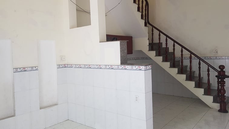 Nhà 1 trệt 1 lầu 4,5*10. SHR, Trần Văn Mười, 1/ XXT9 hẻm nhựa thông 6m. sao chợ Đại Hải
