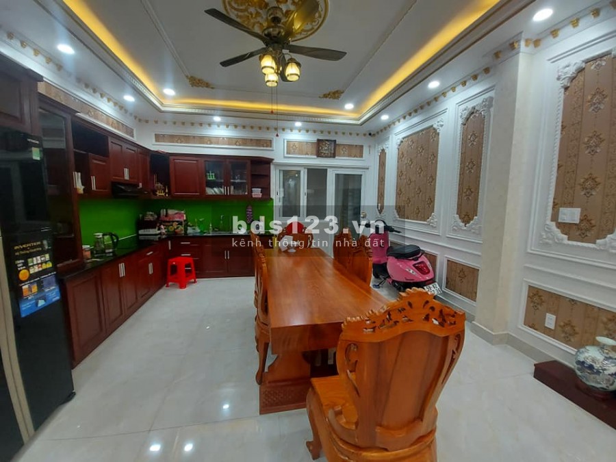 Bán nhà biệt thự hxh 4 tầng 98m2 Gò Vấp giá 10 tỷ 8 thương lượng