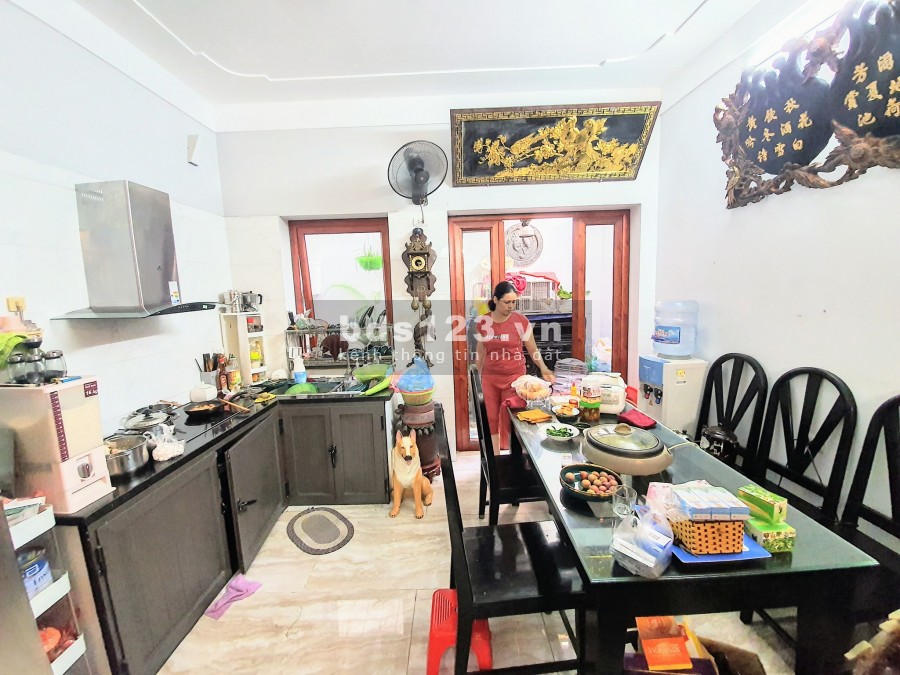 Mặt ngõ nhà mới đẹp, ngõ thông ô tô đỗ cửa, 2 mặt thoáng, chủ tự xây, đúc kiên cố
