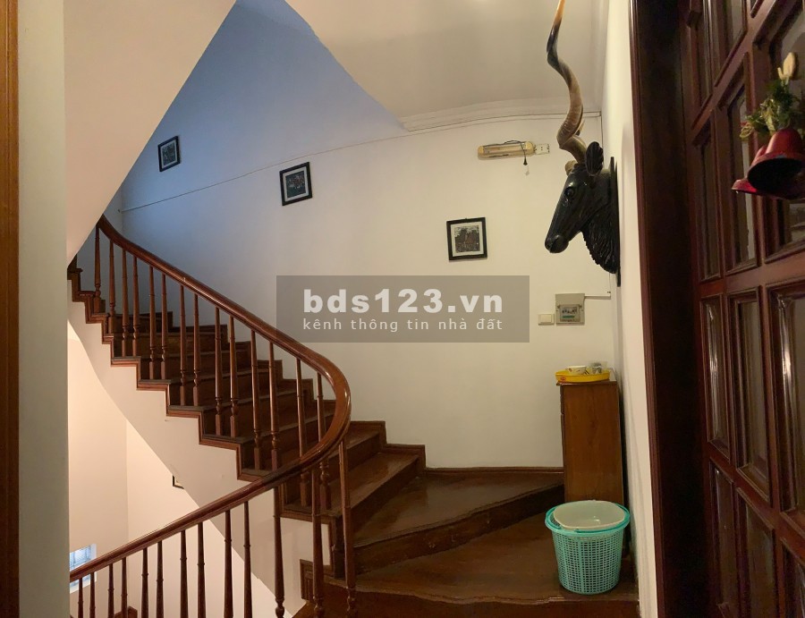 Độc nhất vô nhị khu Bách Khoa 35m2*4T 1.8 tỷ