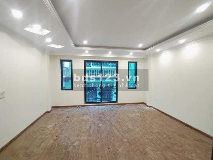 Bán nhà Trần Kim Xuyến, kinh doanh vỉa hè rộng tốt 50m giá 11.5 tỷ