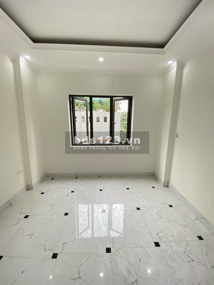 Nhà đẹp ở luôn 31m 4 tầng, trung tâm quận Hà Đông nhỉnh 2 tỷ