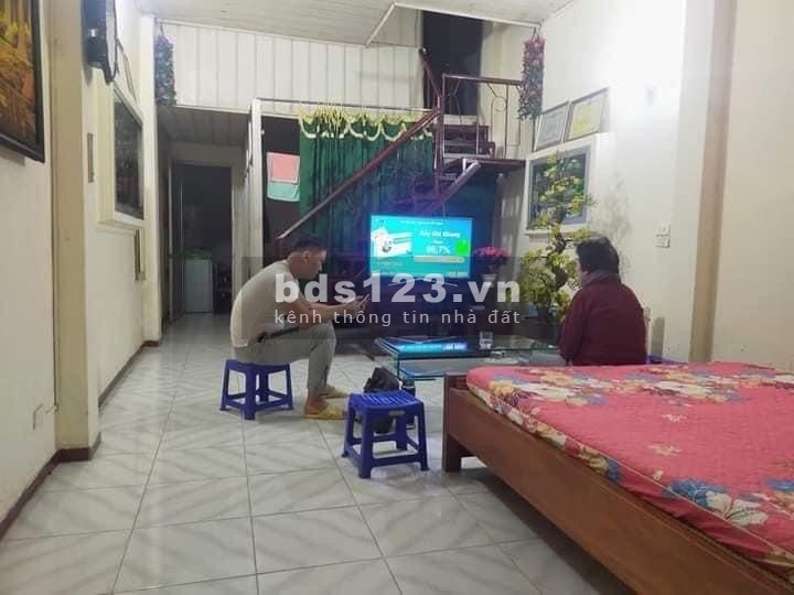 Nguyễn Xiển kinh doanh mt 4m, diện tích sử dụng 60m2, giá 2.65 tỷ