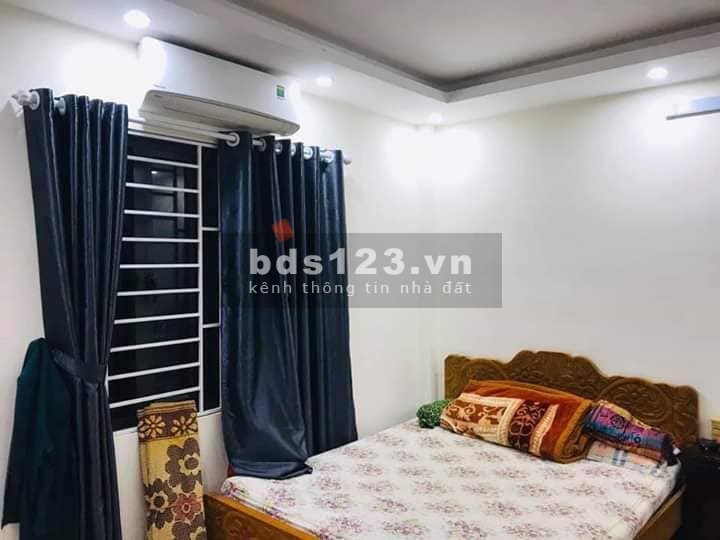 Bán nhà Hà Đông, dt 41m2, 3 tầng, 3 phòng ngủ, giá 2.8 tỷ, hiểm có khó tìm