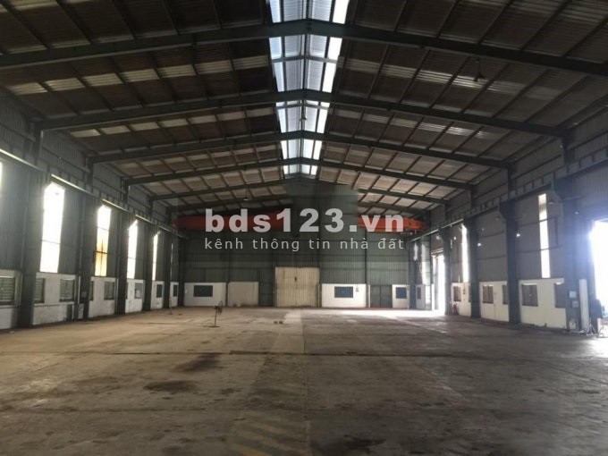 Cho thuê kho xưởng DT 1300m2 KCN Yên Nghĩa, Hà Đông, Hà Nội