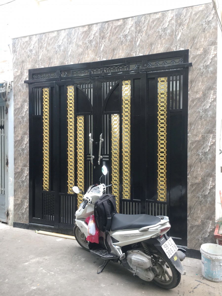 Nhà (3.6*12m) lửng, 3 lầu đúc BTCT hẻm 184 Âu Dương Lân P3 Q8