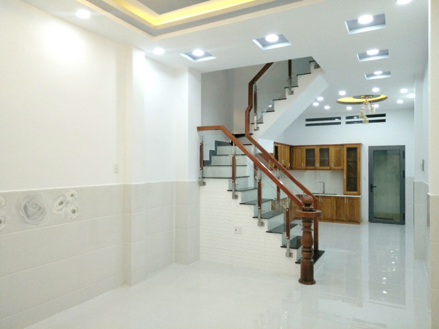 Nhà 64m2 (SHHC) 3 tầng hẻm 154 Âu Dương Lân P3 Q8