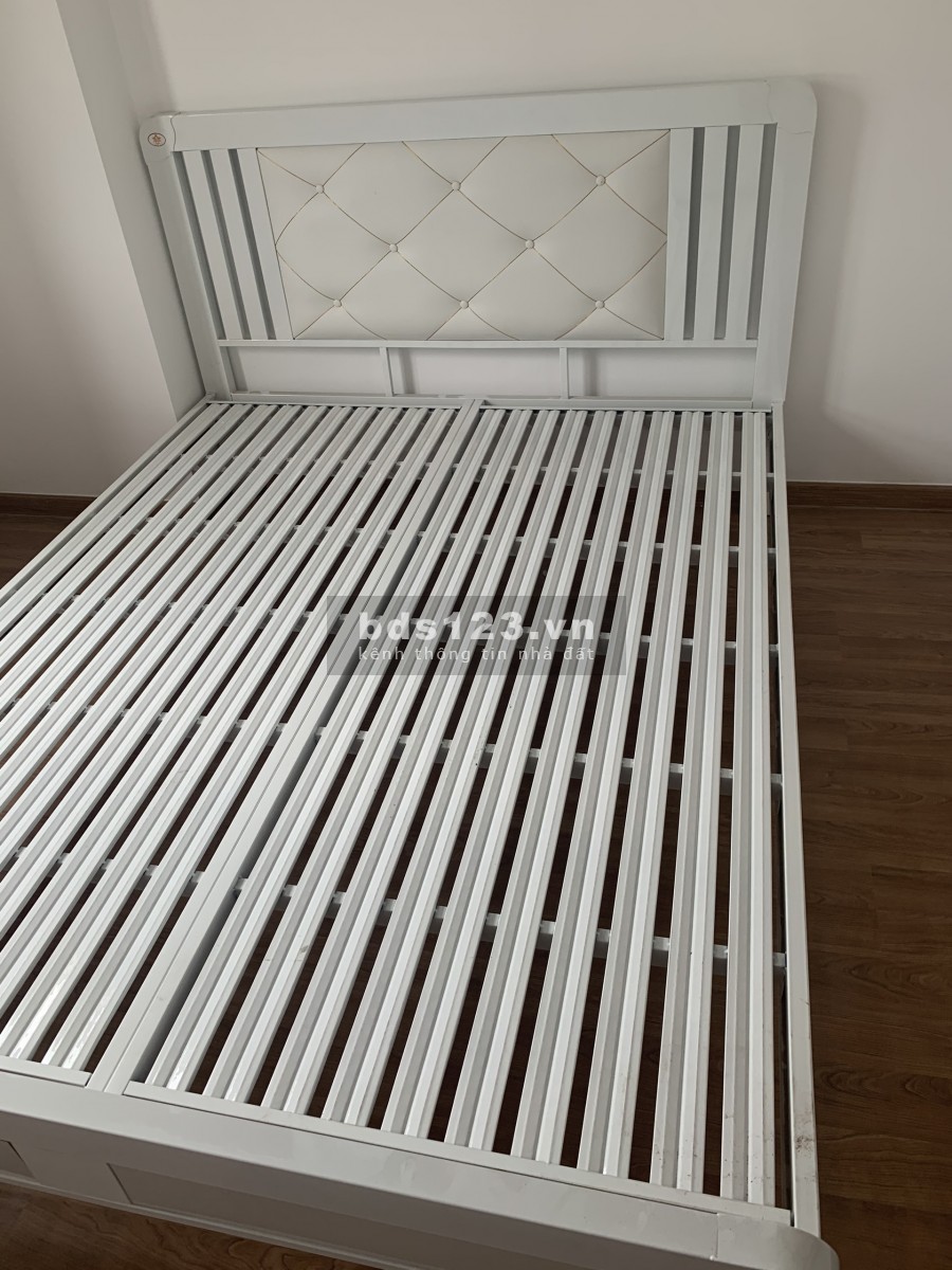 Cho thuê chung cư Cityland Park Hills 2PN 2WC view hồ bơi lầu cao thoáng mát