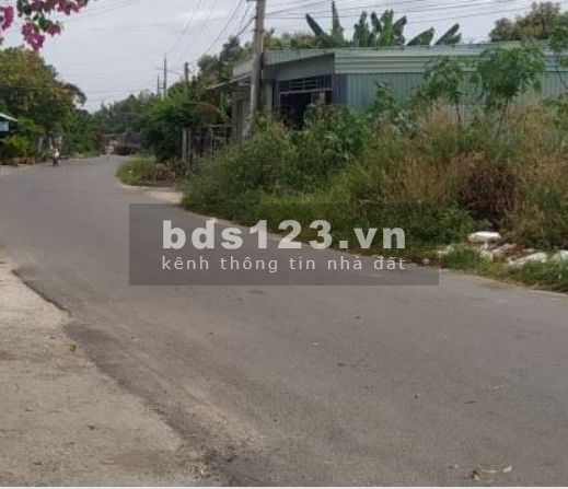 Bán vài lô đất khu công nghiệp, đất thổ cư, sổ hồng riêng, mặt tiền đường lớn 19m dân cư