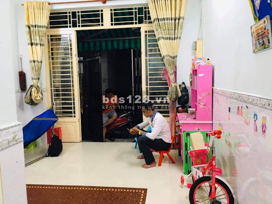 Nhà Siêu Rẻ Nằm Gần AEON Tân Phú, DT: 35m2, giá nhỉnh 3 Tỷ, thương lượng