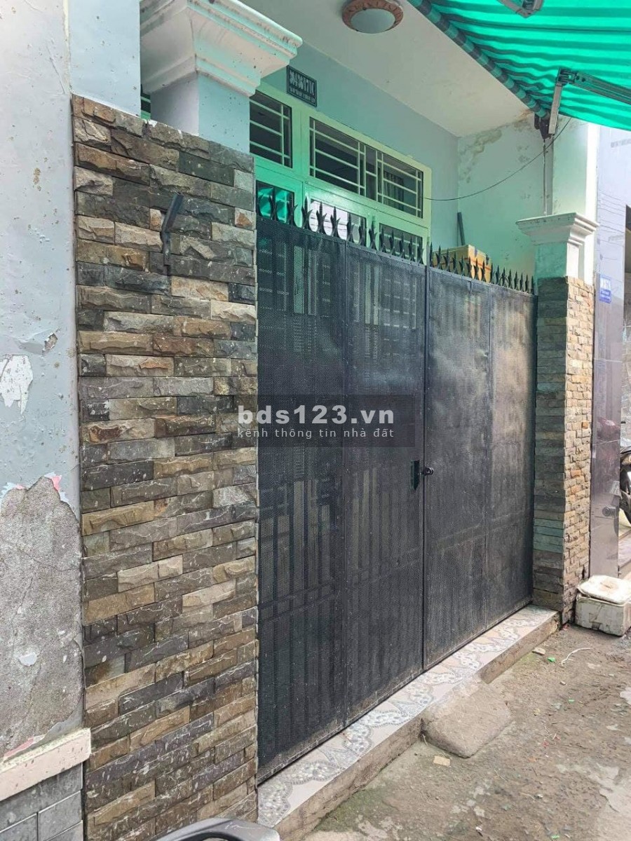 Nhà Siêu Rẻ Nằm Gần AEON Tân Phú, DT: 35m2, giá nhỉnh 3 Tỷ, thương lượng