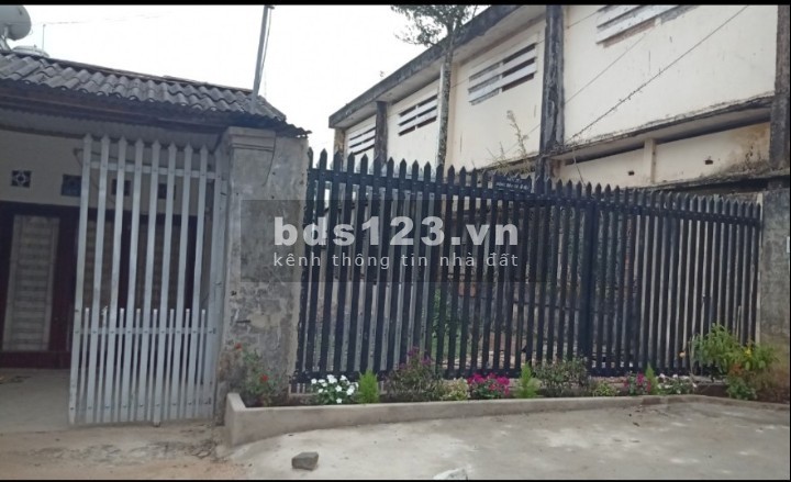 Bán đất ngay trung tâm thành phố Bảo Lộc, 252m2 giá chỉ 15tr/m2, đất full thổ cư, LH 0768900069